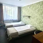 Mazowiecki 2*