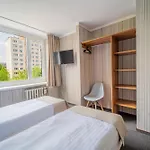 Mazowiecki 2* Łódź