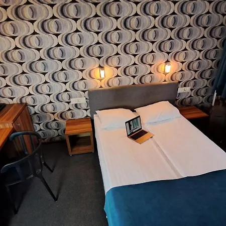 Mazowiecki Hotel