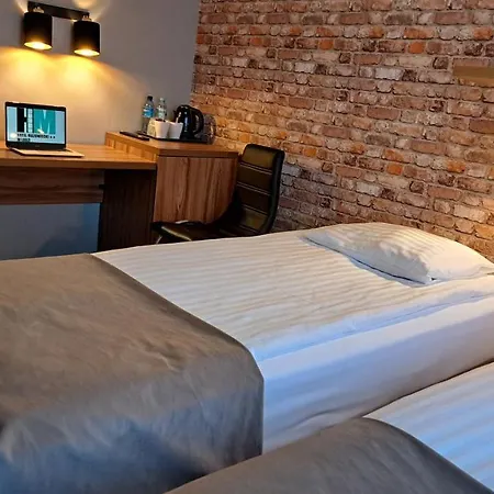 Mazowiecki 2* Łódź