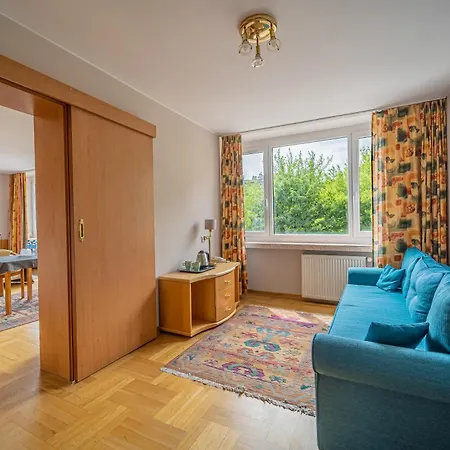 Mazowiecki Hotel 2*