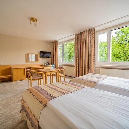 Hotel Mazowiecki 2*
