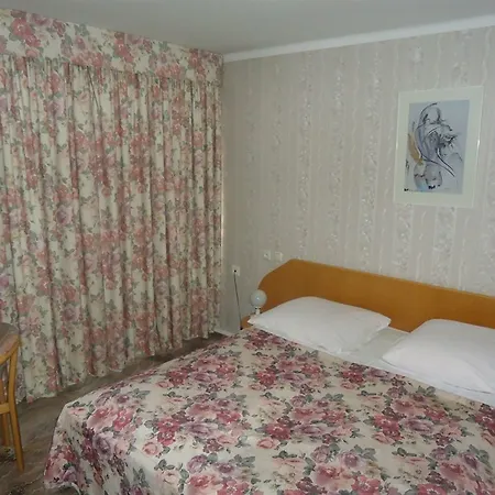 Mazowiecki Hotel Lodz