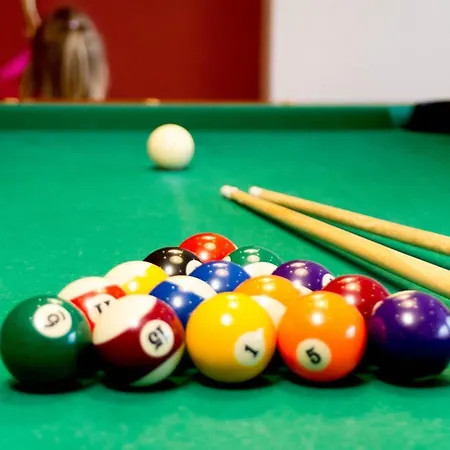 Mazowiecki 2* Łódź