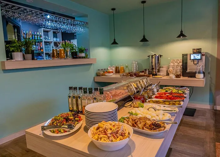 Mazowiecki 2* Λοτζ