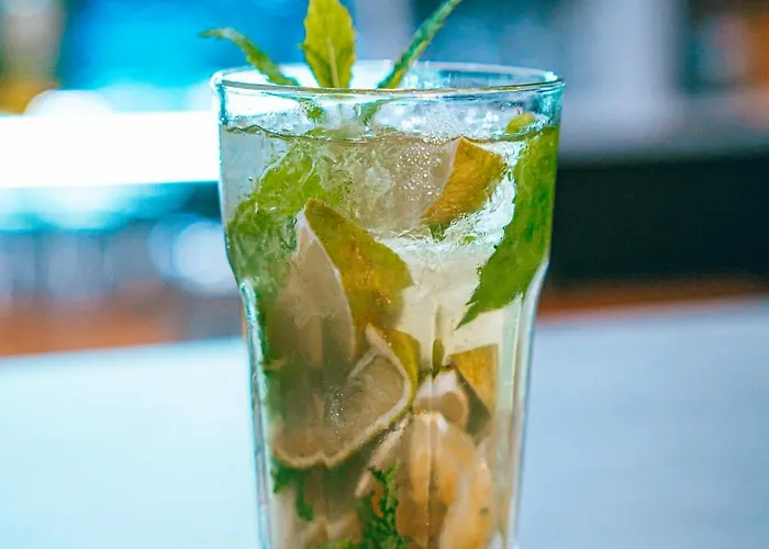 Отель Mazowiecki Лодзь