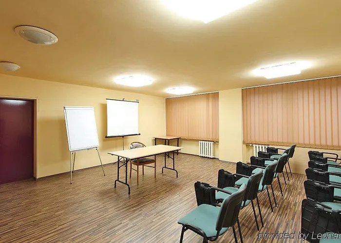 Ξενοδοχείο Mazowiecki 2*